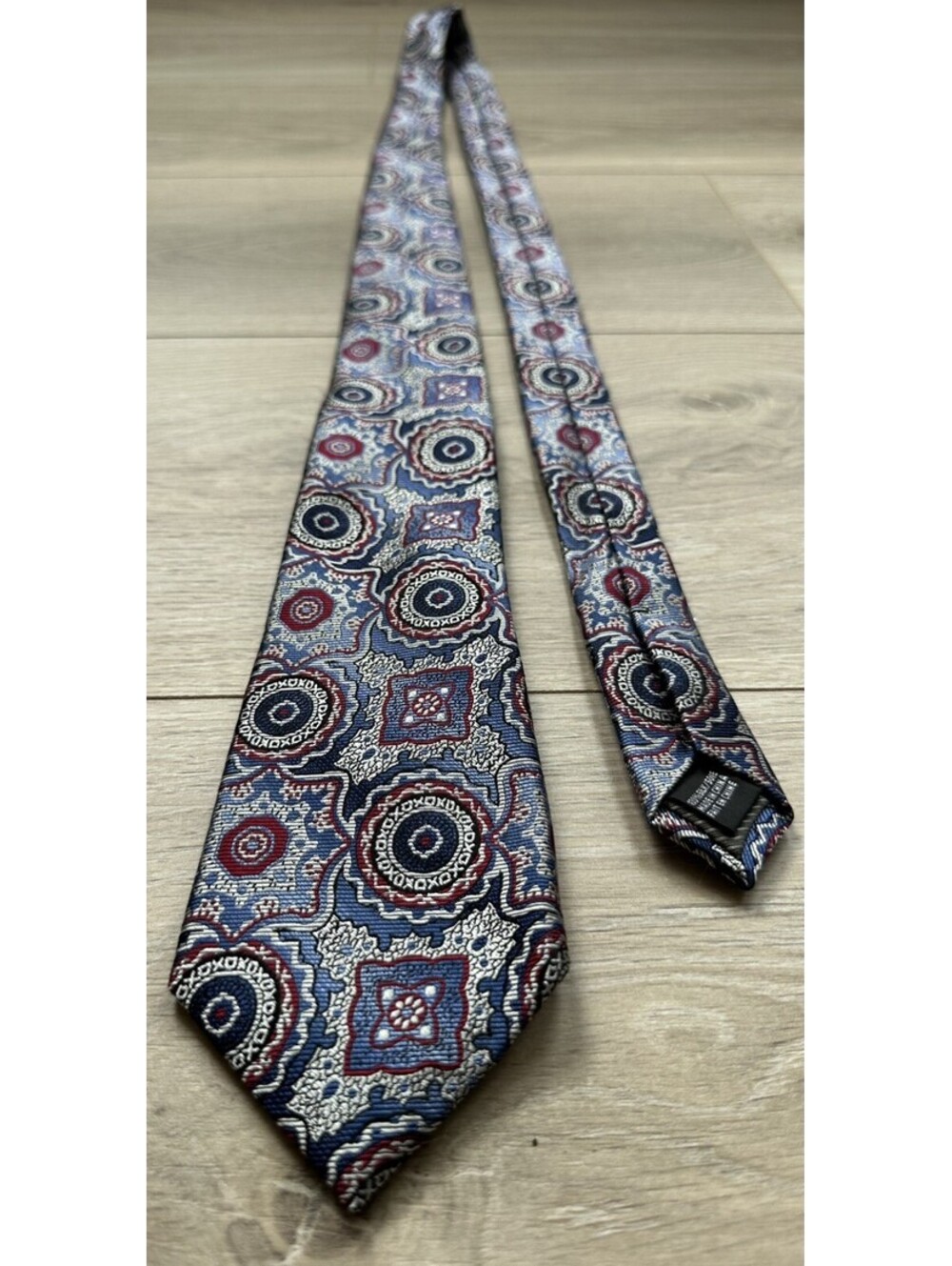 GRAFTON Men's 100% Silk Necktie Navy Blue, Silver, Burgundy Medallion Geometric